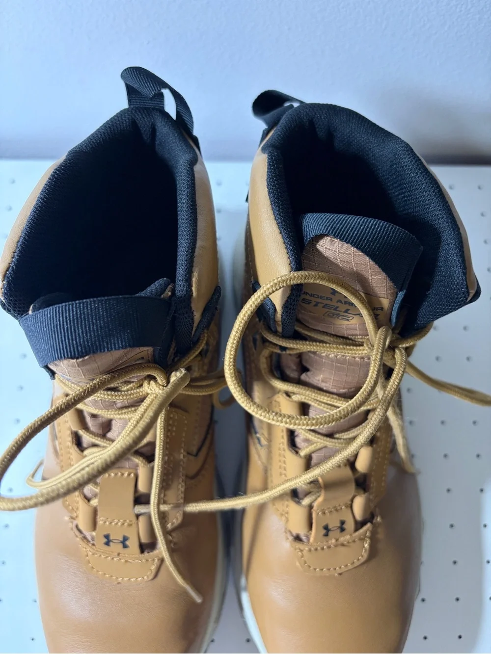 Under Armour Kids' Brown Lace-Up Outdoor Boots